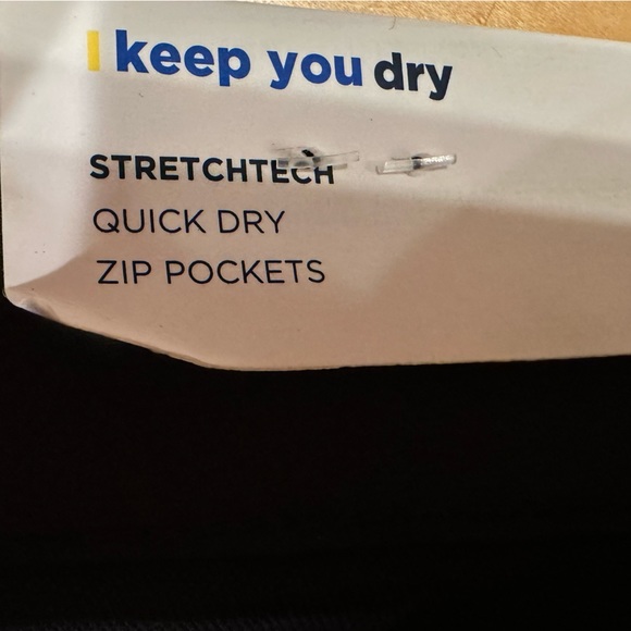 Old Navy Nylon Chino Stretch Tech Shorts, Size 38. 7” inseam. - Picture 9 of 11